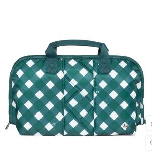 Lug Flash SE Cosmetic Bag. Evergreen. NWT